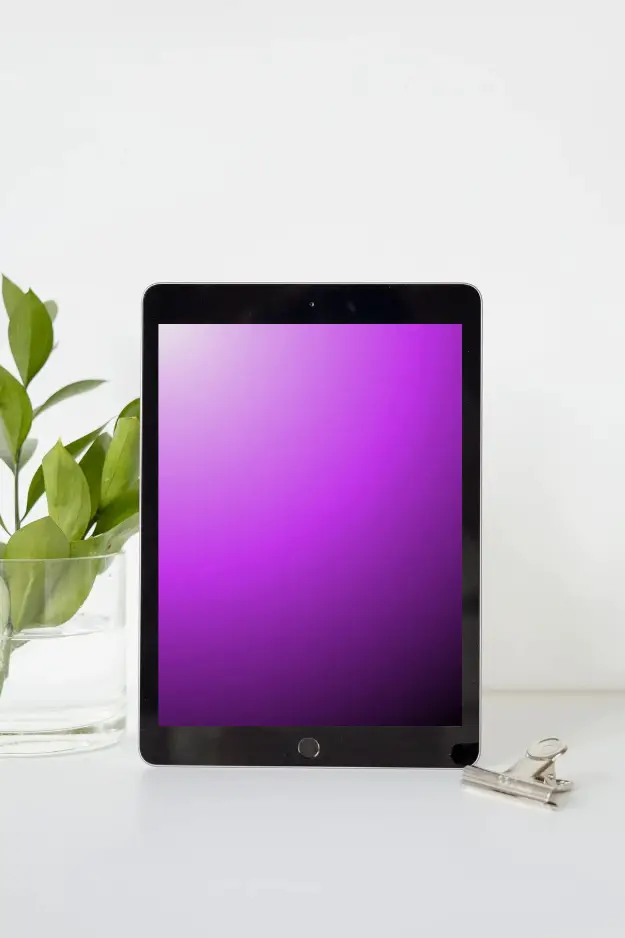 Purple Gradient Wallpaper for Tablet iPad HD Free Download